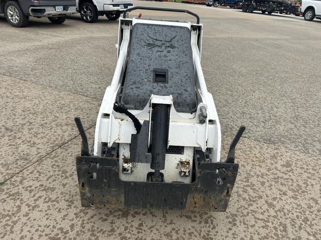 Image of Bobcat MT55 equipment image 2