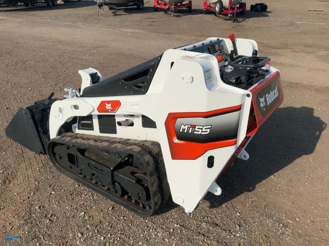 Image of Bobcat MT55 equipment image 3