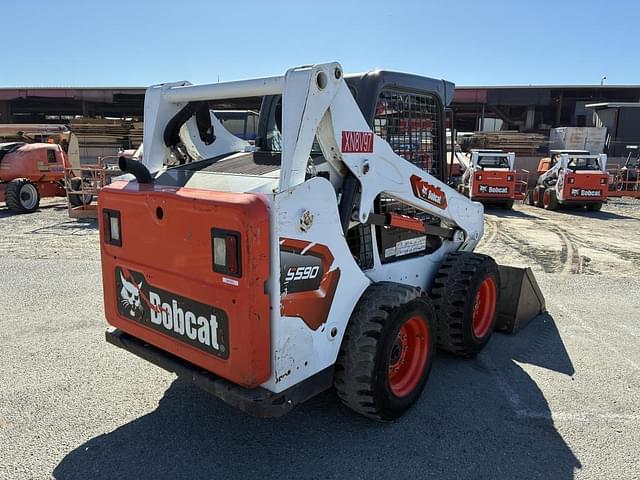 Image of Bobcat S590 equipment image 2
