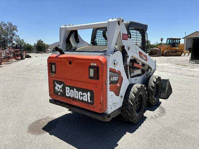 Image of Bobcat S590 equipment image 2