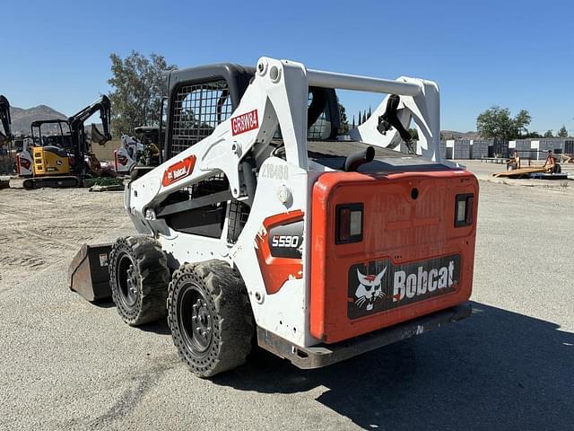 Image of Bobcat S590 equipment image 3