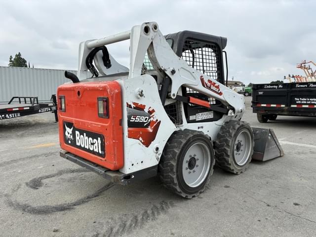 Image of Bobcat S590 equipment image 2
