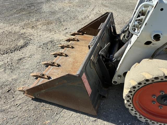 Image of Bobcat S590 equipment image 4