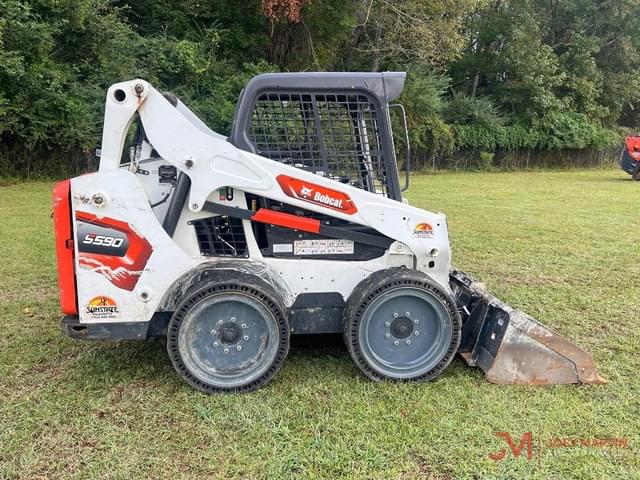 Image of Bobcat S590 equipment image 1