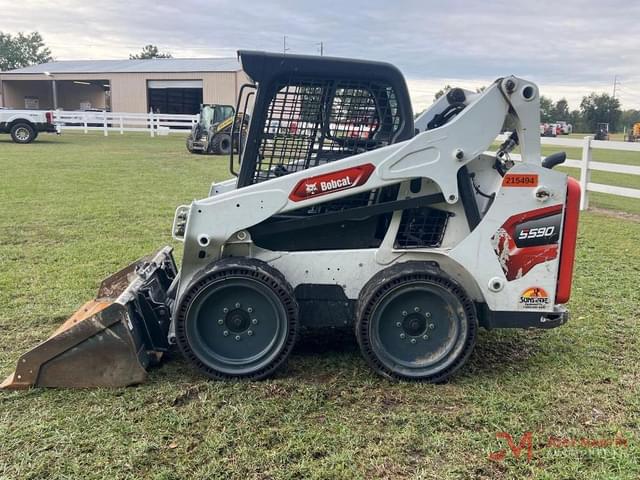 Image of Bobcat S590 equipment image 4