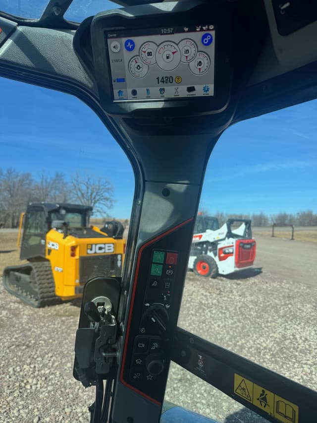 Image of Bobcat S64 equipment image 4