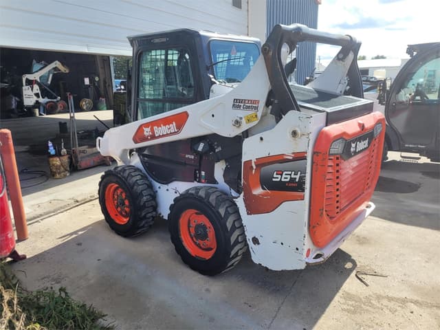 Image of Bobcat S64 equipment image 1