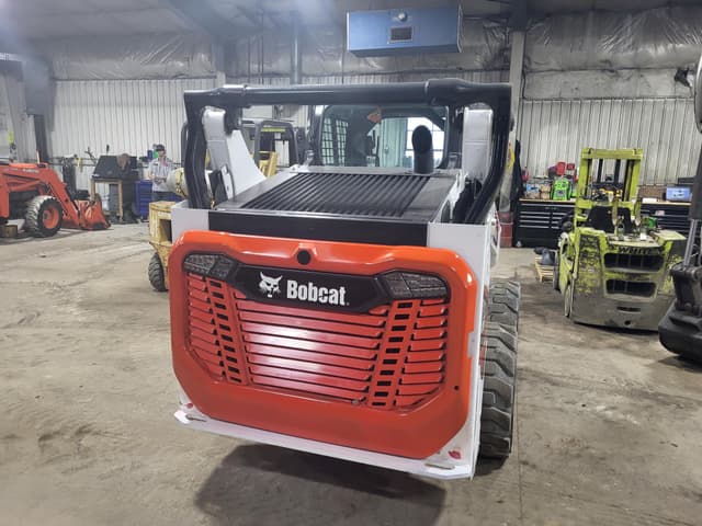 Image of Bobcat S64 equipment image 3