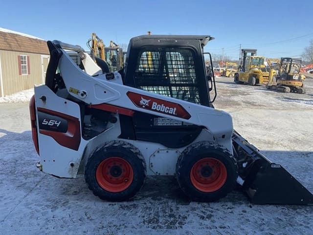 Image of Bobcat S64 equipment image 4