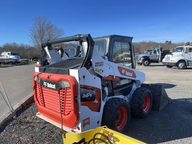 Image of Bobcat S64 equipment image 2