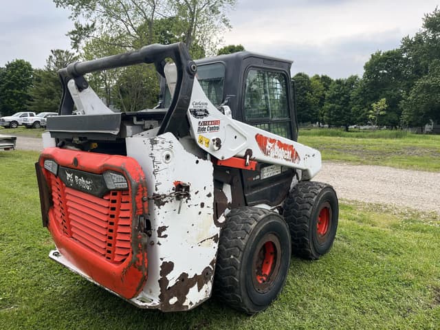 Image of Bobcat S66 equipment image 2