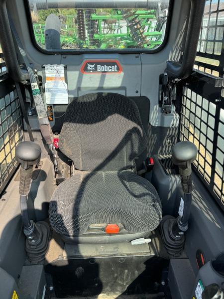 Image of Bobcat S66 equipment image 3