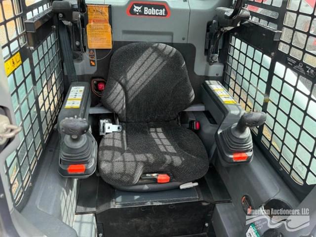 Image of Bobcat S66 equipment image 2