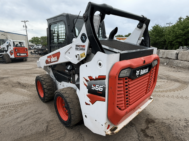 Image of Bobcat S66 equipment image 3