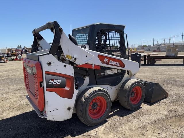 Image of Bobcat S66 equipment image 2