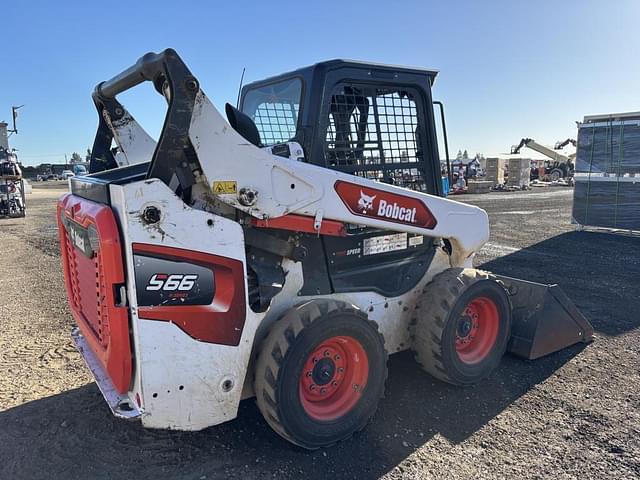 Image of Bobcat S66 equipment image 2