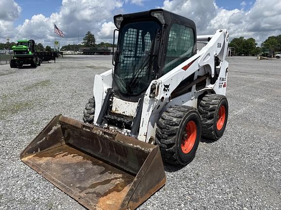 Image of Bobcat S740 equipment image 2