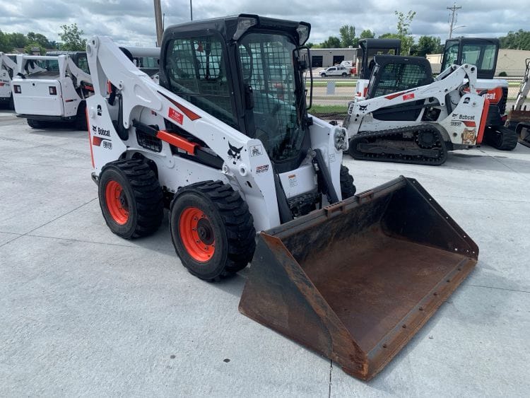 2021 Bobcat S740 Equipment Image0