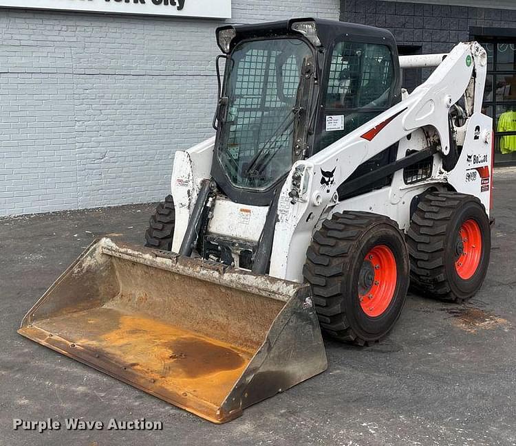 2021 Bobcat S740 Equipment Image0