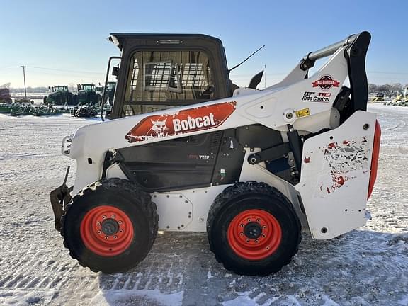 Image of Bobcat S76 equipment image 4