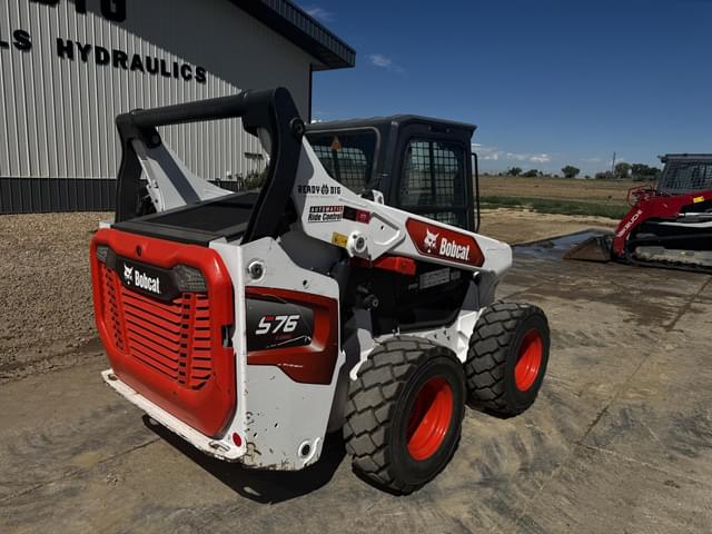 Image of Bobcat S76 equipment image 1