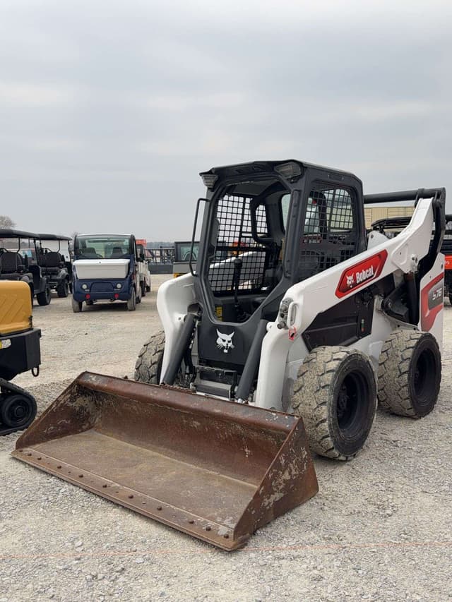Image of Bobcat S76 equipment image 2