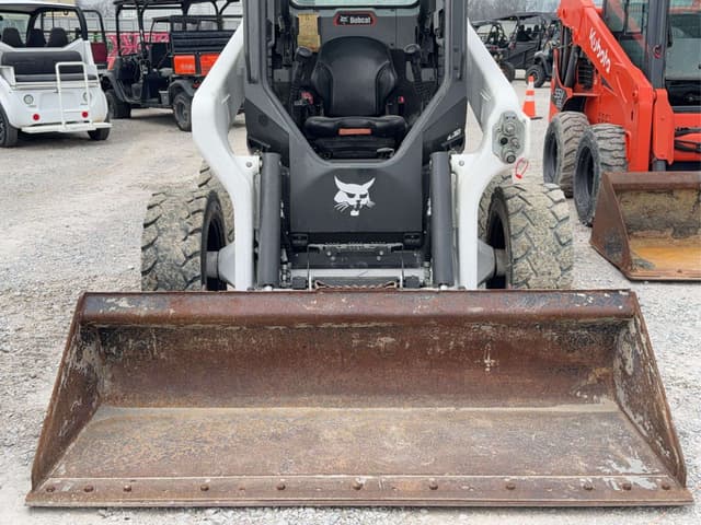 Image of Bobcat S76 equipment image 4
