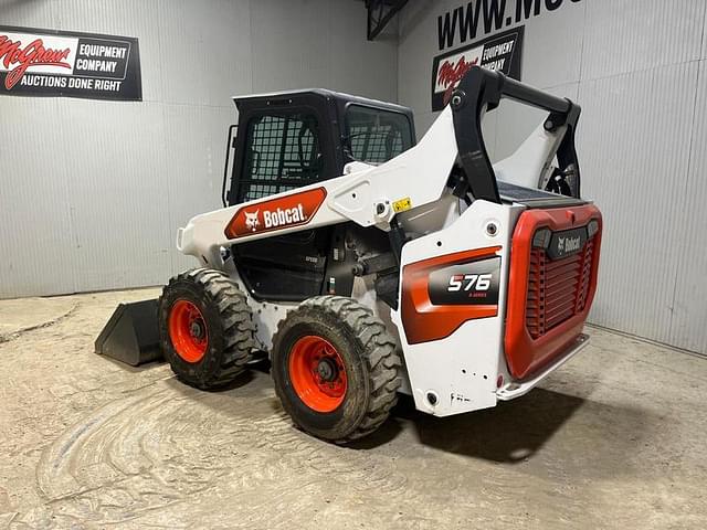 Image of Bobcat S76 equipment image 2