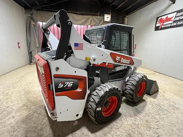Image of Bobcat S76 equipment image 4