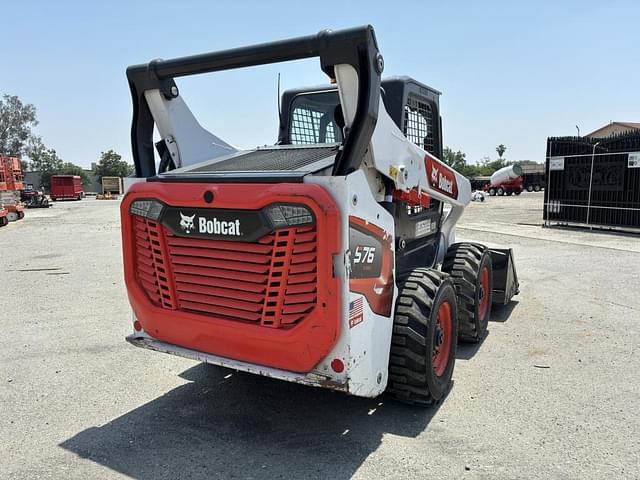 Image of Bobcat S76 equipment image 2