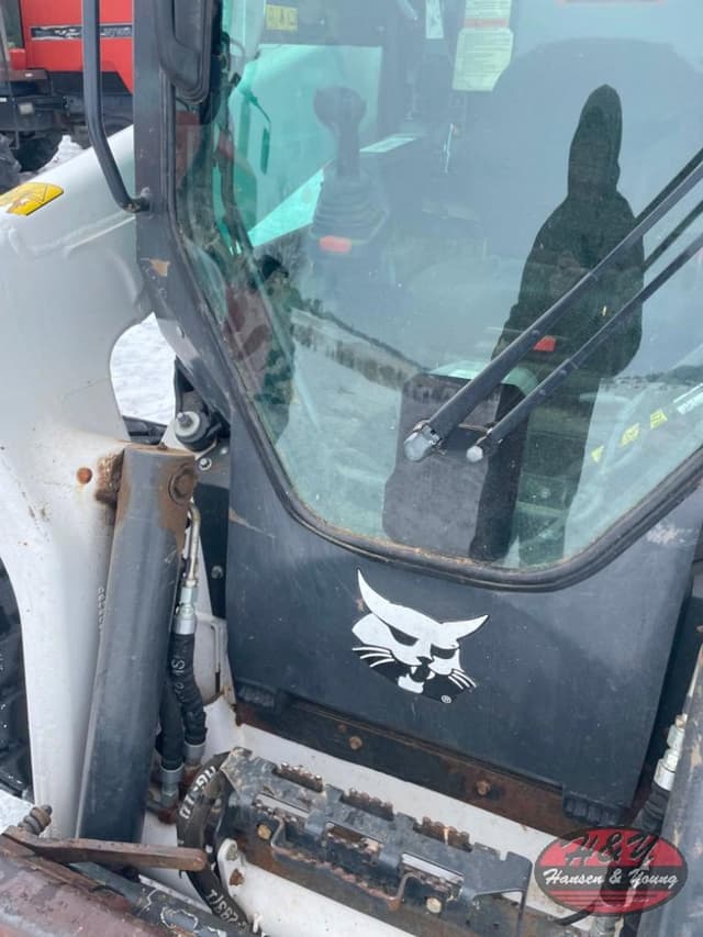 Image of Bobcat S76 equipment image 4