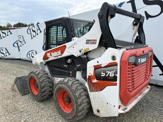 Image of Bobcat S76 equipment image 2