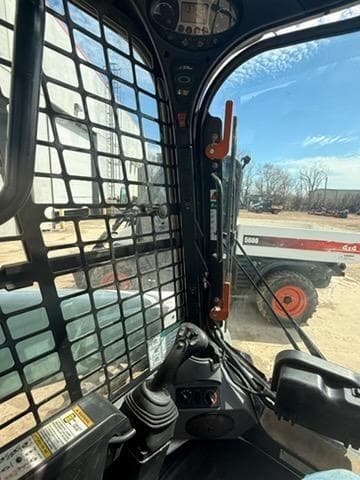 Image of Bobcat S770 equipment image 4