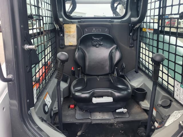 Image of Bobcat S770 equipment image 3