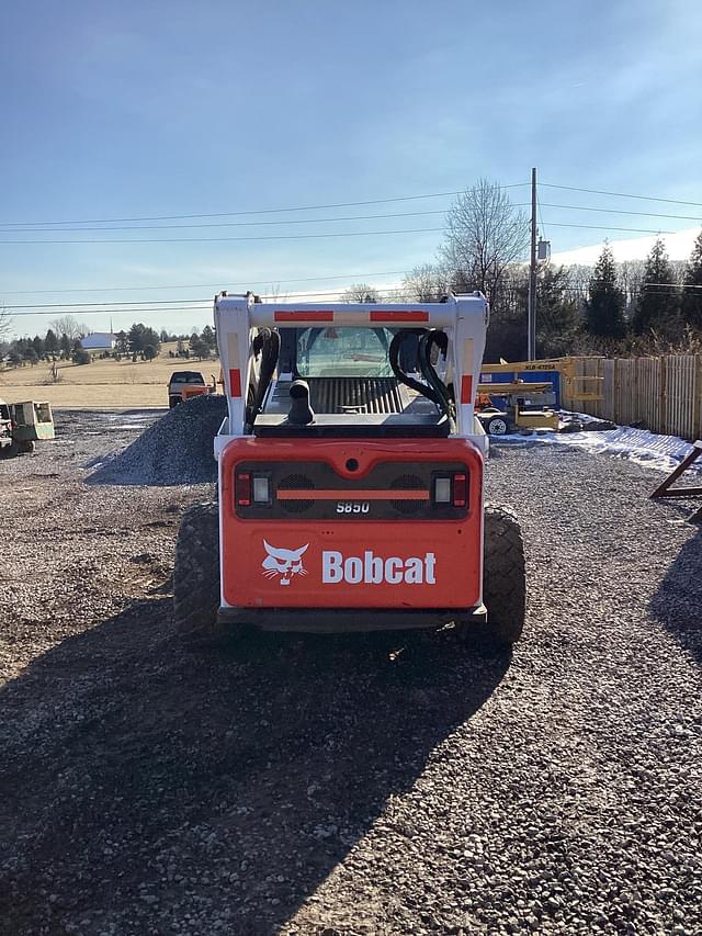 Image of Bobcat S850 equipment image 2