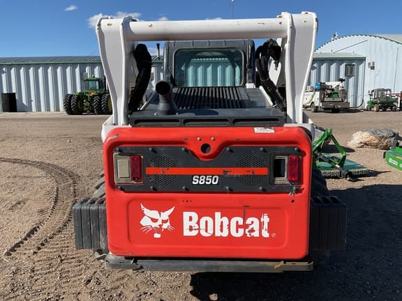 Image of Bobcat S850 equipment image 4