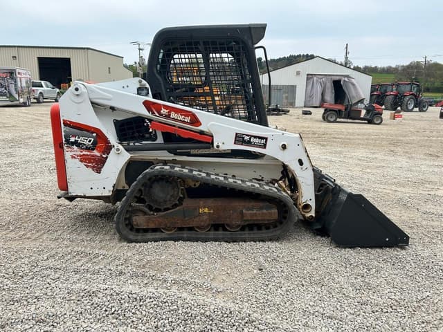 Image of Bobcat T450 equipment image 4