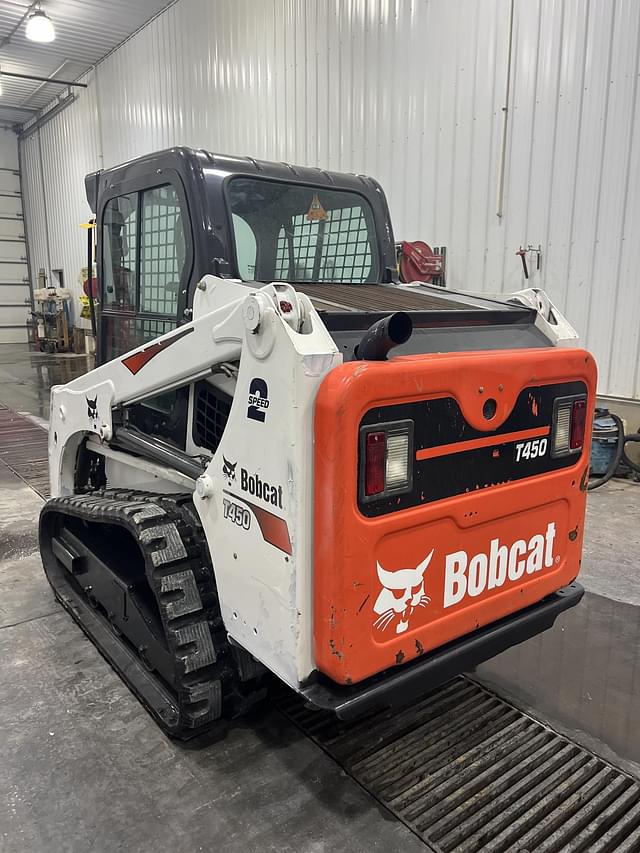 Image of Bobcat T450 equipment image 4