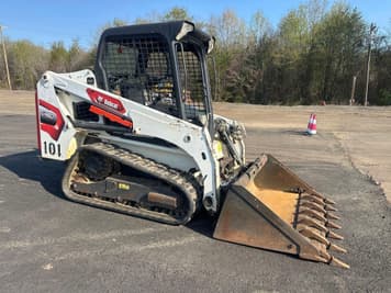 Main image Bobcat T450