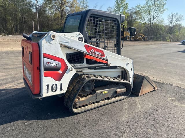 Image of Bobcat T450 equipment image 2