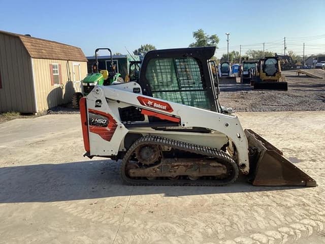 Image of Bobcat T450 equipment image 4