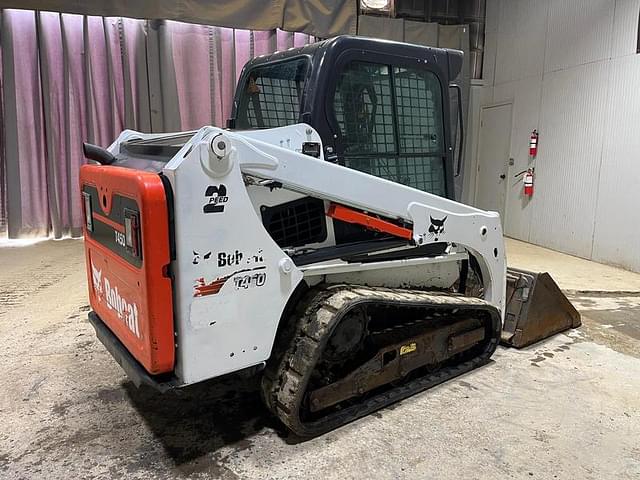 Image of Bobcat T450 equipment image 4
