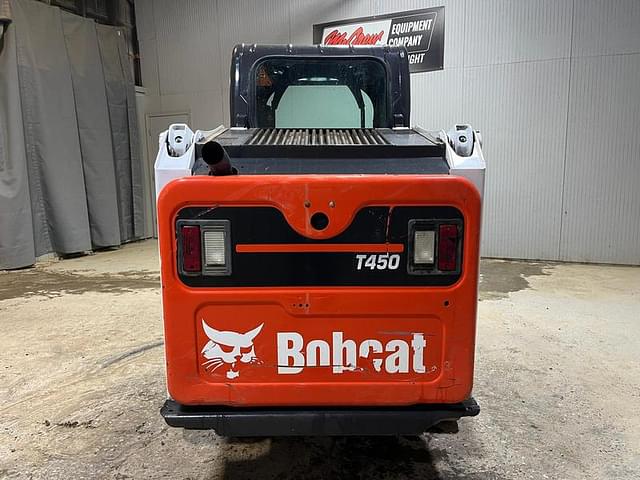Image of Bobcat T450 equipment image 3