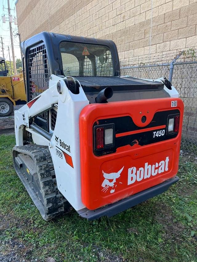 Image of Bobcat T450 equipment image 4