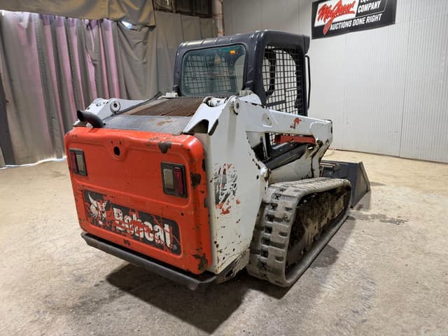 Image of Bobcat T550 equipment image 4