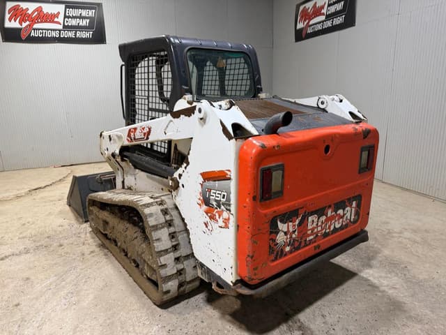 Image of Bobcat T550 equipment image 2