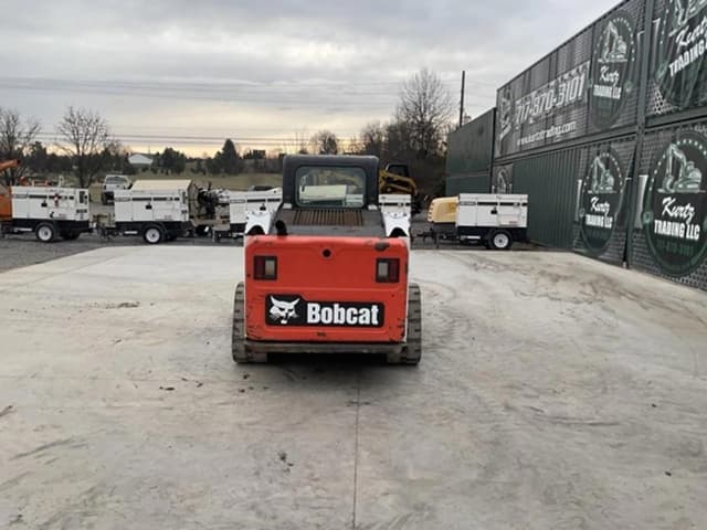 Image of Bobcat T550 equipment image 2