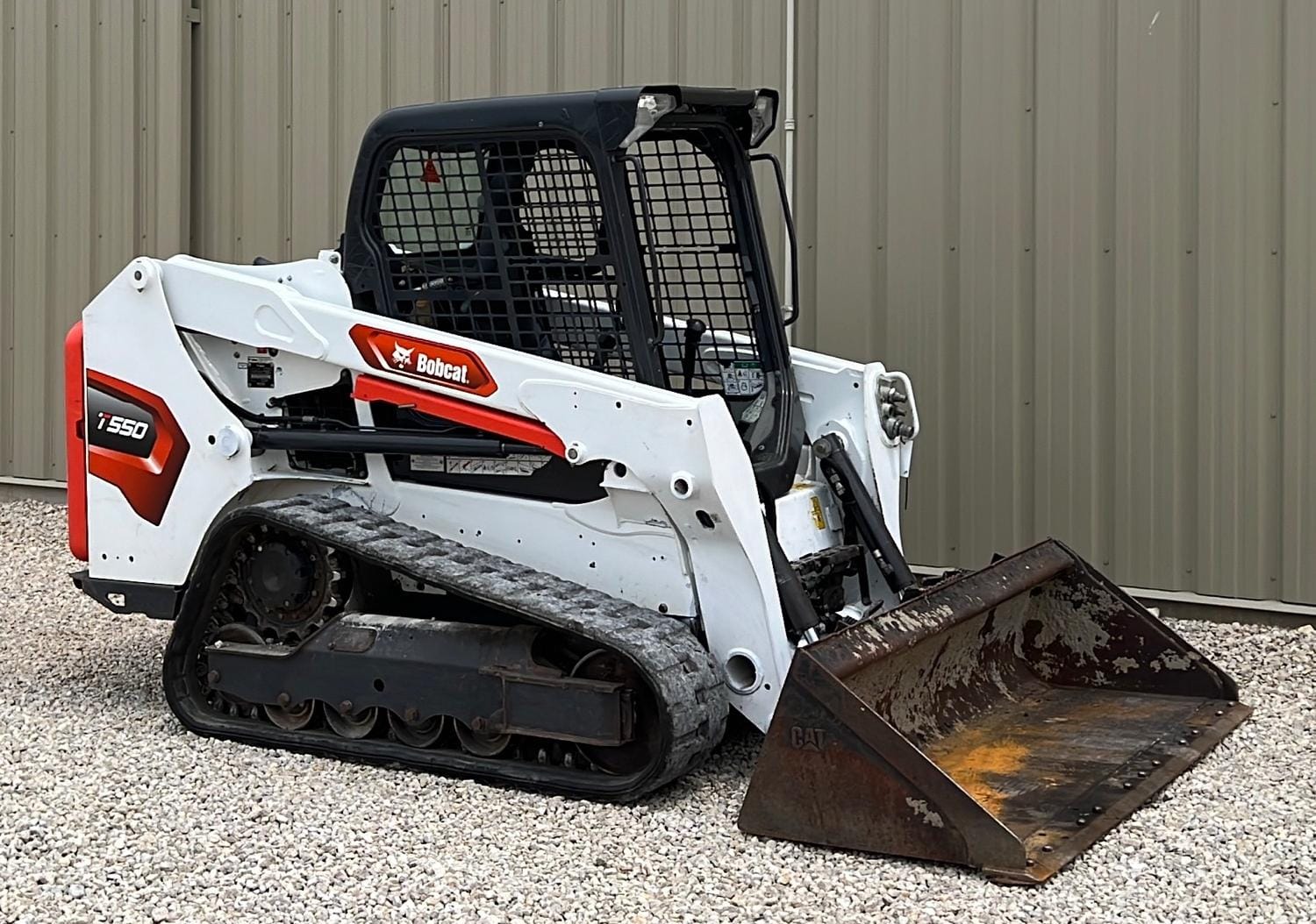 Main image Bobcat T550