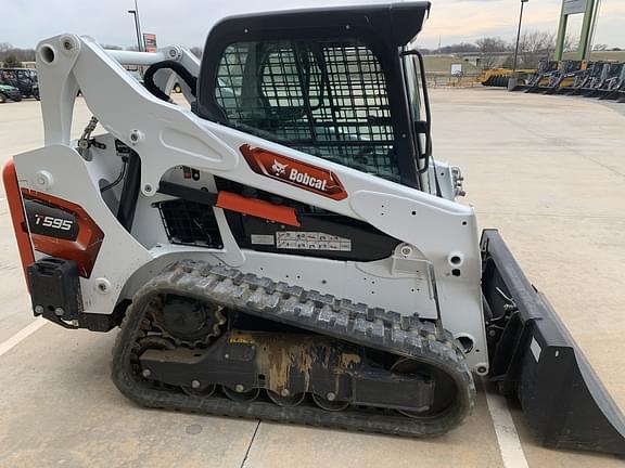 Image of Bobcat T595 equipment image 4