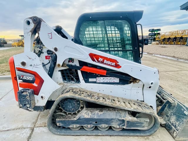 Image of Bobcat T595 equipment image 1